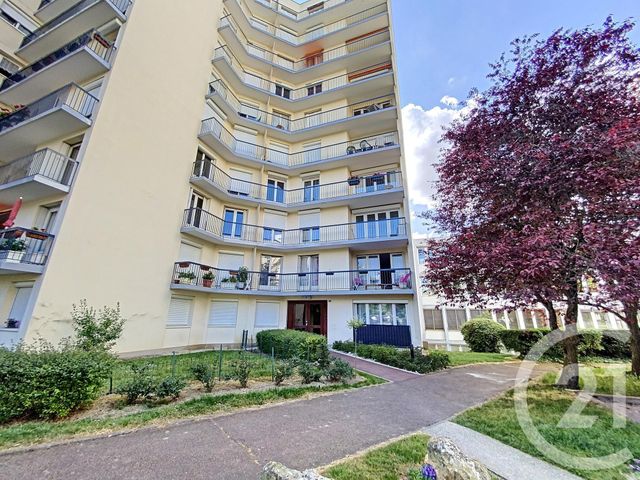 Appartement F1 &agrave; louer - 1 pi&egrave;ce - 37 m2 - St Andre Les Vergers - 10 - CHAMPAGNE-ARDENNE