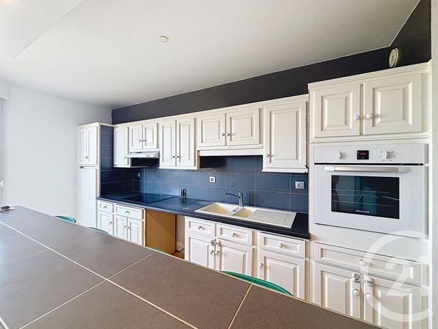 Appartement &agrave; louer - 3 pi&egrave;ces - 76,38 m2 - St Andre Les Vergers - 10 - CHAMPAGNE-ARDENNE