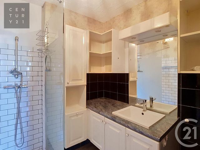 Appartement &agrave; vendre - 5 pi&egrave;ces - 97 m2 - St Andre Les Vergers - 10 - CHAMPAGNE-ARDENNE