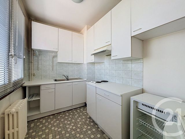 Appartement F1 &agrave; louer - 1 pi&egrave;ce - 45 m2 - Troyes - 10 - CHAMPAGNE-ARDENNE