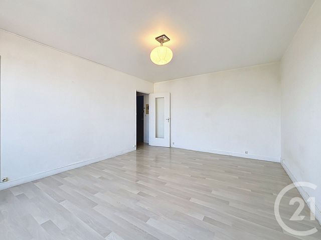 Appartement F1 &agrave; louer - 1 pi&egrave;ce - 45 m2 - Troyes - 10 - CHAMPAGNE-ARDENNE