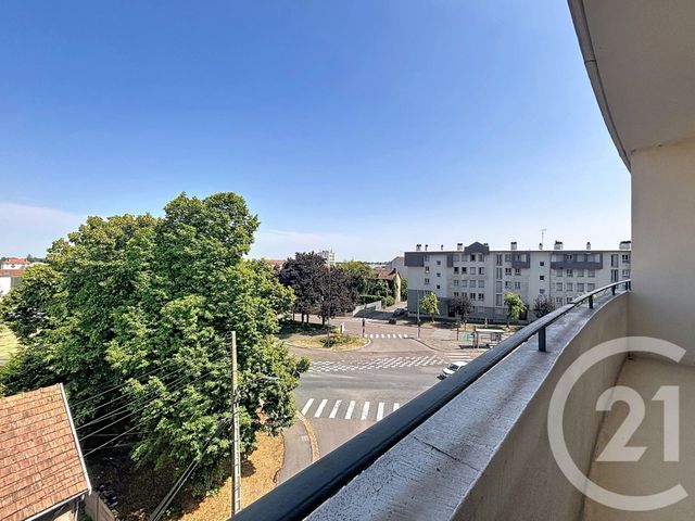 Appartement F1 &agrave; louer - 1 pi&egrave;ce - 45 m2 - Troyes - 10 - CHAMPAGNE-ARDENNE