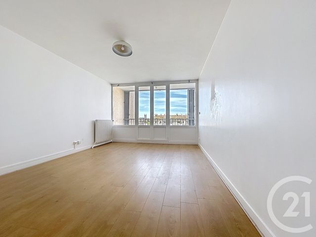 Appartement F3 &agrave; louer - 3 pi&egrave;ces - 75 m2 - Troyes - 10 - CHAMPAGNE-ARDENNE