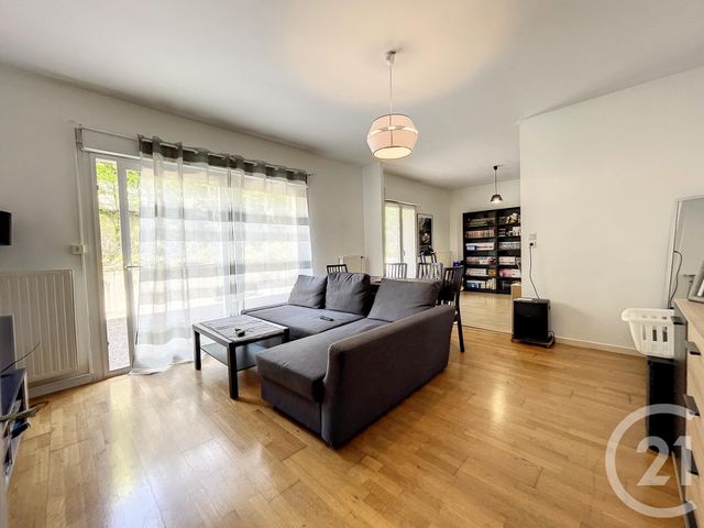 Appartement F3 &agrave; louer - 3 pi&egrave;ces - 67,70 m2 - St Andre Les Vergers - 10 - CHAMPAGNE-ARDENNE
