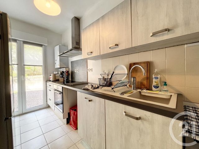 Appartement F3 &agrave; louer - 3 pi&egrave;ces - 67,70 m2 - St Andre Les Vergers - 10 - CHAMPAGNE-ARDENNE