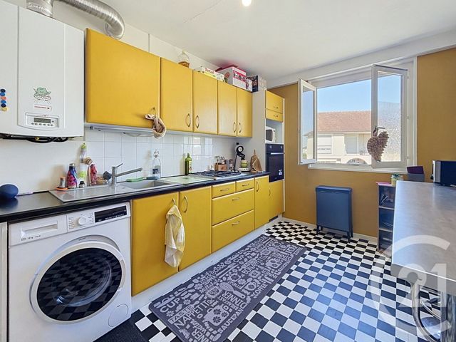 Appartement F5 &agrave; louer - 5 pi&egrave;ces - 105 m2 - St Andre Les Vergers - 10 - CHAMPAGNE-ARDENNE