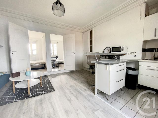 Appartement T2 &agrave; louer - 3 pi&egrave;ces - 41,20 m2 - Troyes - 10 - CHAMPAGNE-ARDENNE