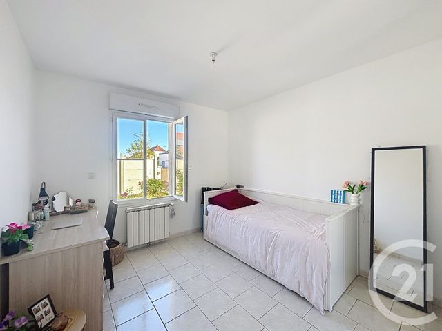 Maison &agrave; louer - 6 pi&egrave;ces - 126,06 m2 - St Andre Les Vergers - 10 - CHAMPAGNE-ARDENNE