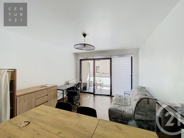 Appartement Studio &agrave; louer - 1 pi&egrave;ce - 27 m2 - Ste Savine - 10 - CHAMPAGNE-ARDENNE