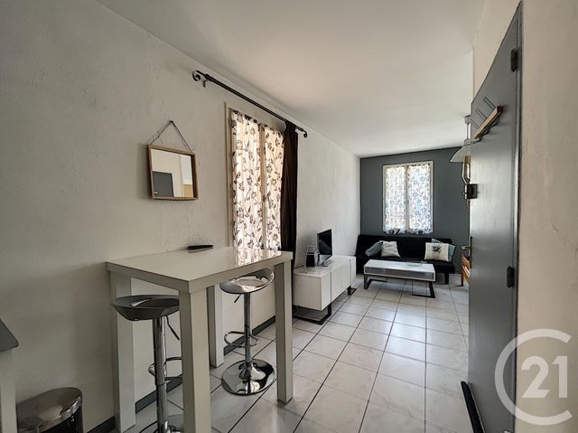 Appartement Studio &agrave; louer - 1 pi&egrave;ce - 23 m2 - Troyes - 10 - CHAMPAGNE-ARDENNE
