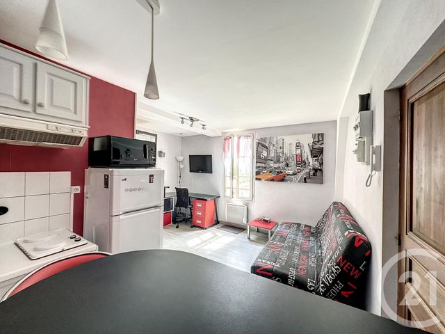 Appartement F1 &agrave; louer - 1 pi&egrave;ce - 21,50 m2 - Troyes - 10 - CHAMPAGNE-ARDENNE
