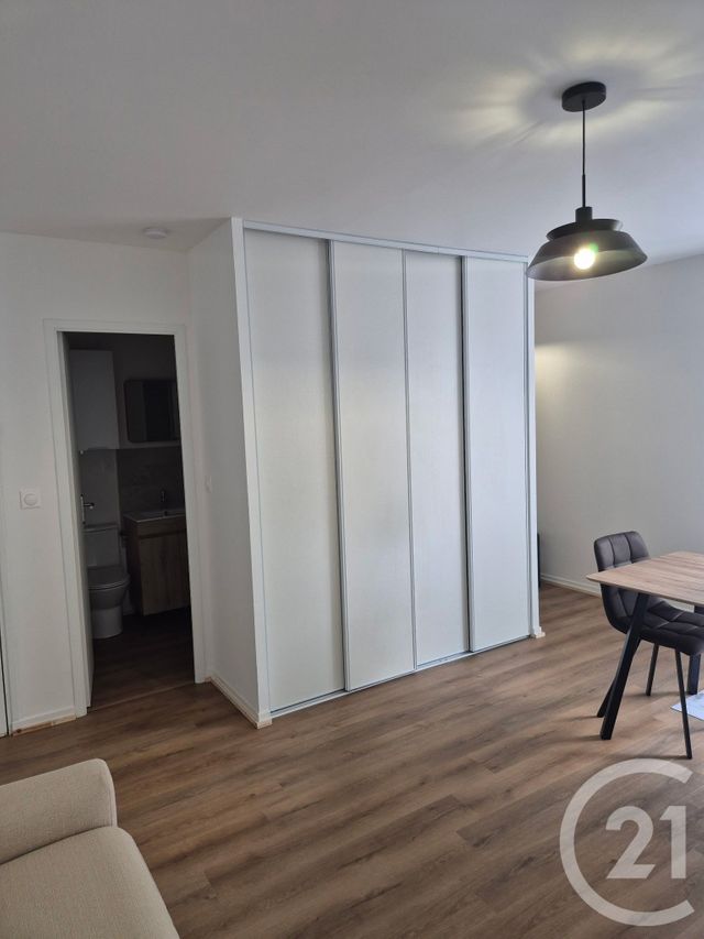 Appartement Studio &agrave; louer - 1 pi&egrave;ce - 27,26 m2 - Troyes - 10 - CHAMPAGNE-ARDENNE