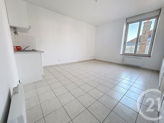 Appartement F2 &agrave; louer - 2 pi&egrave;ces - 40,75 m2 - Ste Savine - 10 - CHAMPAGNE-ARDENNE