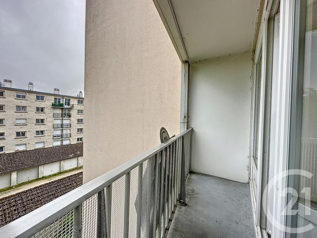 Appartement F1 &agrave; louer - 2 pi&egrave;ces - 50 m2 - Troyes - 10 - CHAMPAGNE-ARDENNE