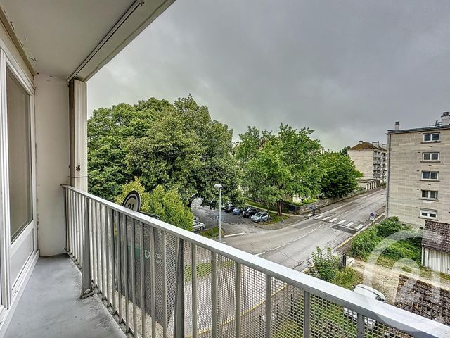 Appartement F1 &agrave; louer - 2 pi&egrave;ces - 50 m2 - Troyes - 10 - CHAMPAGNE-ARDENNE