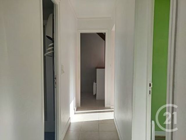 Appartement F2 &agrave; louer - 2 pi&egrave;ces - 41,50 m2 - St Andre Les Vergers - 10 - CHAMPAGNE-ARDENNE
