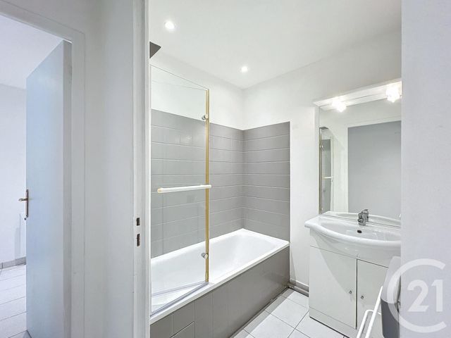 Appartement F2 &agrave; louer - 2 pi&egrave;ces - 39,59 m2 - Troyes - 10 - CHAMPAGNE-ARDENNE