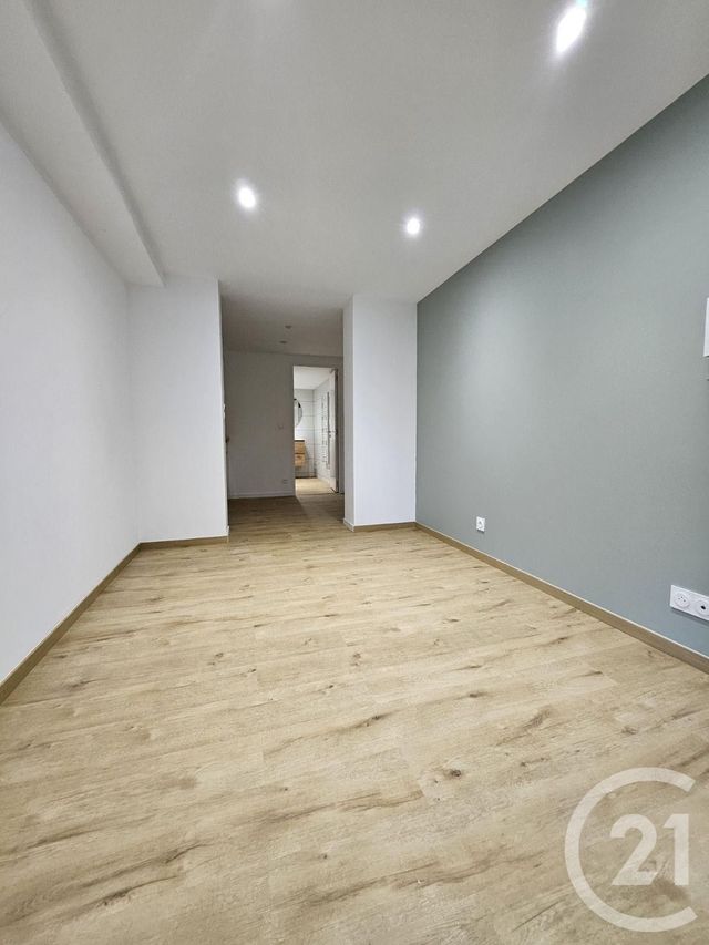 Appartement Studio &agrave; louer - 1 pi&egrave;ce - 30 m2 - Troyes - 10 - CHAMPAGNE-ARDENNE