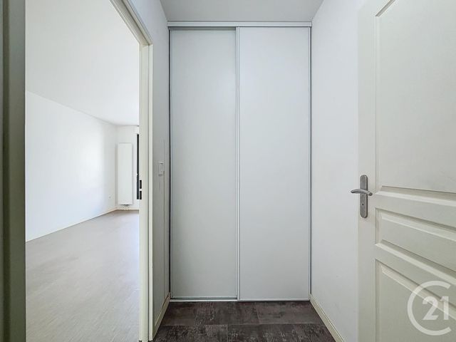 Appartement F2 &agrave; louer - 2 pi&egrave;ces - 39 m2 - Troyes - 10 - CHAMPAGNE-ARDENNE