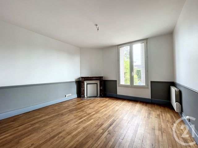 Appartement &agrave; louer - 3 pi&egrave;ces - 55 m2 - Troyes - 10 - CHAMPAGNE-ARDENNE