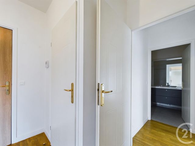 Appartement F2 à louer - 2 pièces - 52,05 m2 - Boulogne Billancourt - 92 - ILE-DE-FRANCE