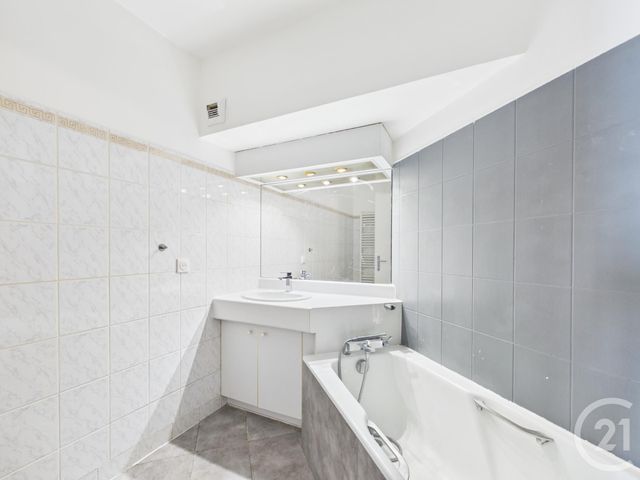 Appartement F2 &agrave; louer - 2 pi&egrave;ces - 50,05 m2 - Boulogne Billancourt - 92 - ILE-DE-FRANCE