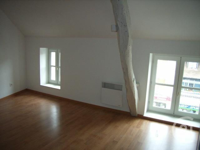 Appartement Duplex à louer - 3 pièces - 63,65 m2 - Souillac - 46 - MIDI-PYRENEES