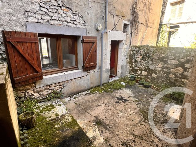 Maison &agrave; louer - 4 pi&egrave;ces - 81,70 m2 - Souillac - 46 - MIDI-PYRENEES