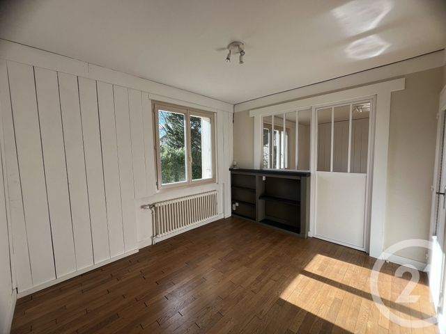 Maison &agrave; louer - 3 pi&egrave;ces - 93 m2 - Souillac - 46 - MIDI-PYRENEES