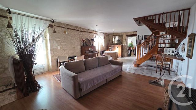 Maison &agrave; vendre - 4 pi&egrave;ces - 122 m2 - Peyrillac Et Millac - 24 - AQUITAINE