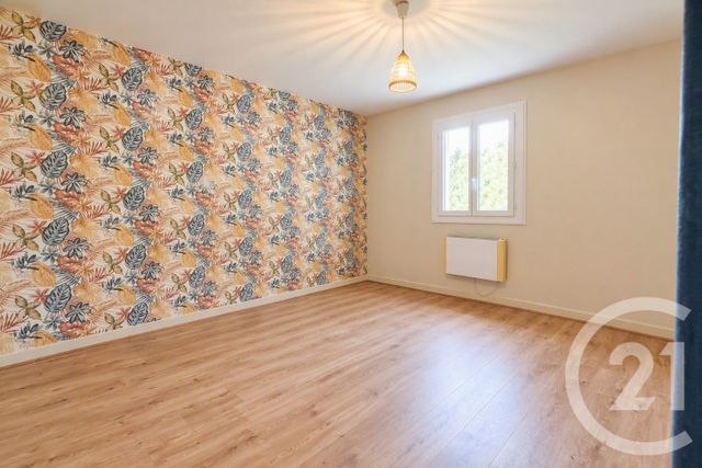 Maison &agrave; louer - 5 pi&egrave;ces - 142,50 m2 - Salviac - 46 - MIDI-PYRENEES