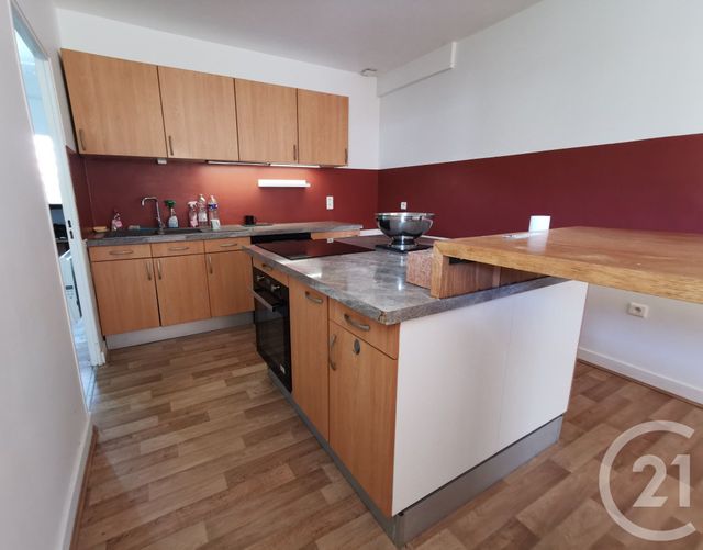 Maison &agrave; louer - 5 pi&egrave;ces - 142,50 m2 - Salviac - 46 - MIDI-PYRENEES