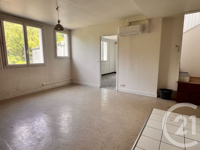 Appartement F3 &agrave; vendre - 4 pi&egrave;ces - 60 m2 - Souillac - 46 - MIDI-PYRENEES