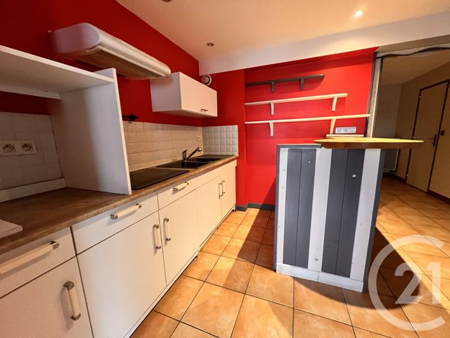 Appartement &agrave; louer - 3 pi&egrave;ces - 56,04 m2 - Gourdon - 46 - MIDI-PYRENEES