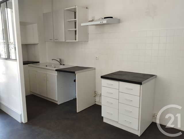 Maison &agrave; louer - 2 pi&egrave;ces - 68,56 m2 - Souillac - 46 - MIDI-PYRENEES