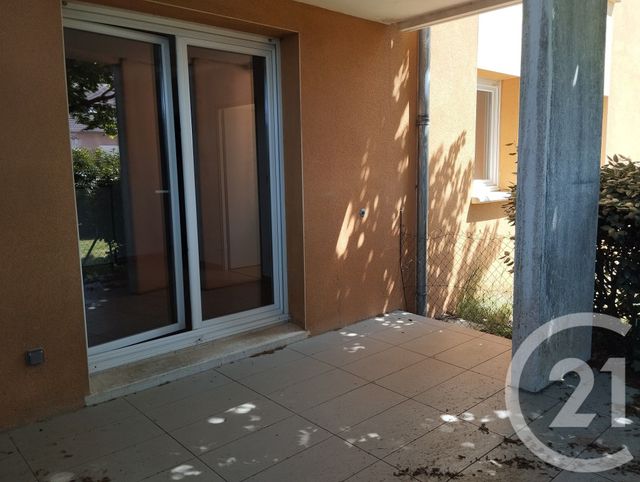 Appartement T2 &agrave; louer - 2 pi&egrave;ces - 36,32 m2 - Gourdon - 46 - MIDI-PYRENEES