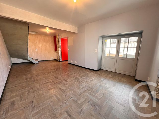 Maison &agrave; louer - 3 pi&egrave;ces - 63,63 m2 - Souillac - 46 - MIDI-PYRENEES