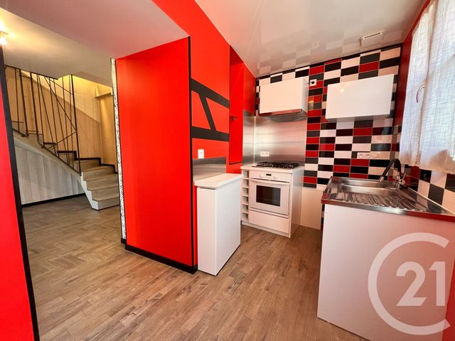 Maison &agrave; louer - 3 pi&egrave;ces - 63,63 m2 - Souillac - 46 - MIDI-PYRENEES