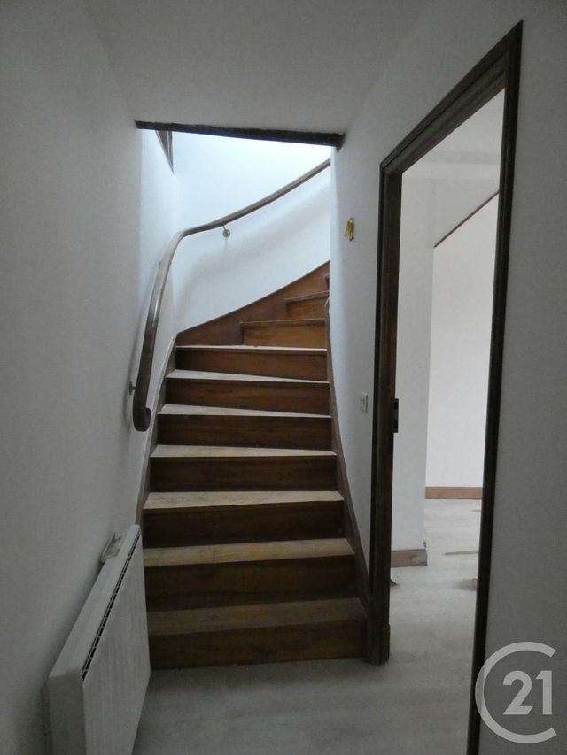 Appartement F4 &agrave; louer - 4 pi&egrave;ces - 90 m2 - Souillac - 46 - MIDI-PYRENEES