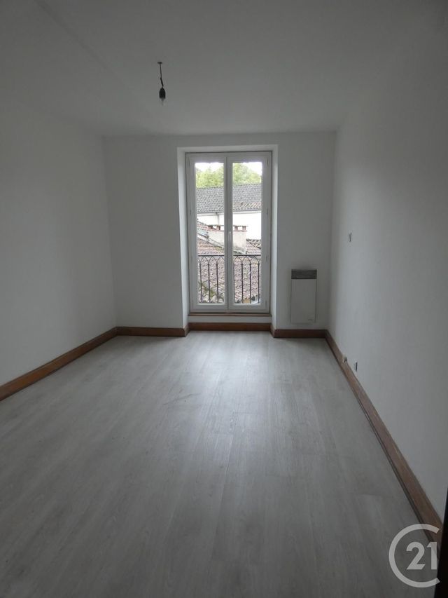 Appartement F4 &agrave; louer - 4 pi&egrave;ces - 90 m2 - Souillac - 46 - MIDI-PYRENEES