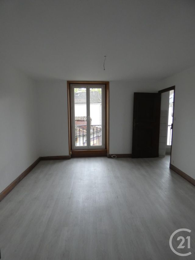 Appartement F4 &agrave; louer - 4 pi&egrave;ces - 90 m2 - Souillac - 46 - MIDI-PYRENEES