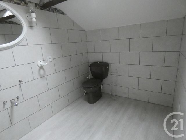 Appartement F4 &agrave; louer - 4 pi&egrave;ces - 90 m2 - Souillac - 46 - MIDI-PYRENEES