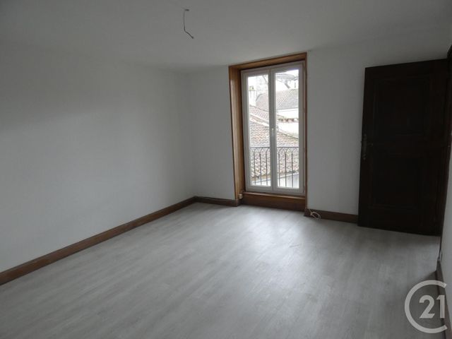 Appartement F4 &agrave; louer - 4 pi&egrave;ces - 90 m2 - Souillac - 46 - MIDI-PYRENEES