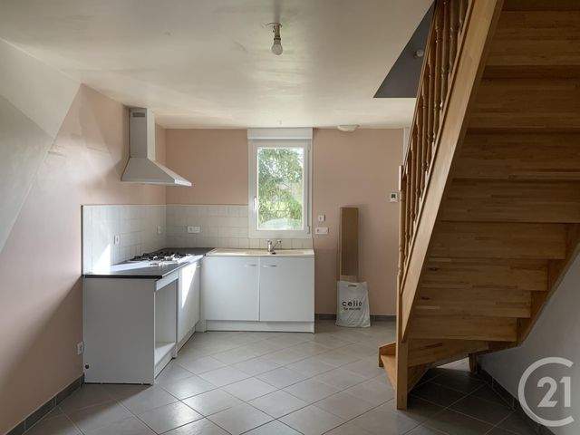 Appartement F5 &agrave; louer - 5 pi&egrave;ces - 98,10 m2 - Creysse - 46 - MIDI-PYRENEES