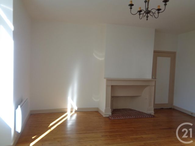 Appartement &agrave; louer - 2 pi&egrave;ces - 43,15 m2 - Souillac - 46 - MIDI-PYRENEES