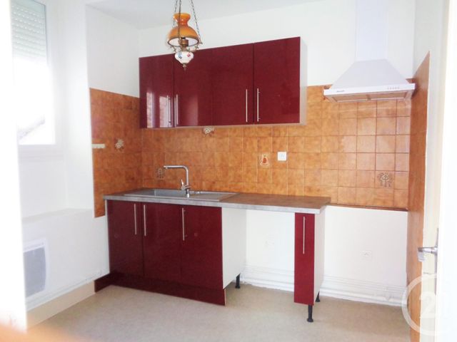 Appartement &agrave; louer - 2 pi&egrave;ces - 43,15 m2 - Souillac - 46 - MIDI-PYRENEES