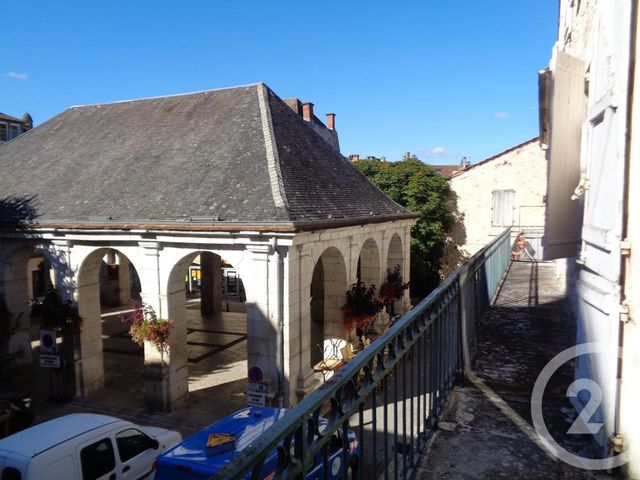 Appartement &agrave; louer - 2 pi&egrave;ces - 43,15 m2 - Souillac - 46 - MIDI-PYRENEES
