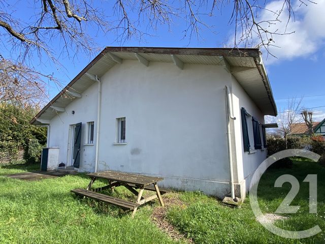 Maison &agrave; louer - 3 pi&egrave;ces - 70,80 m2 - Andernos Les Bains - 33 - AQUITAINE