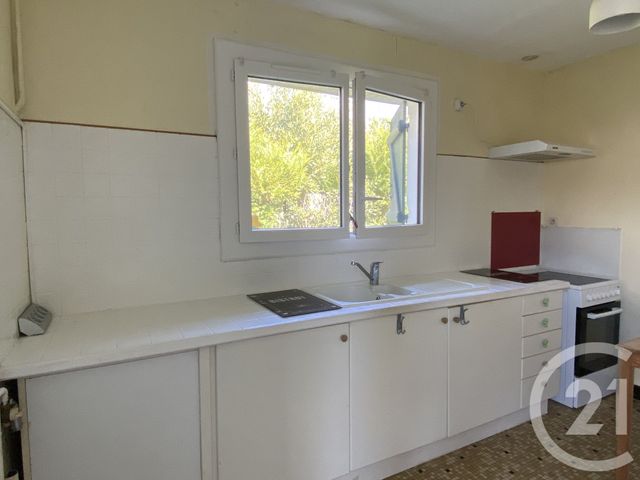 Maison &agrave; louer - 3 pi&egrave;ces - 70,80 m2 - Andernos Les Bains - 33 - AQUITAINE