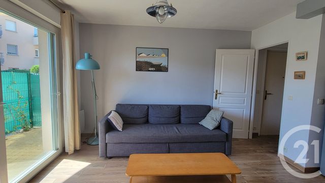 Appartement F2 &agrave; louer - 2 pi&egrave;ces - 45,04 m2 - Ares - 33 - AQUITAINE